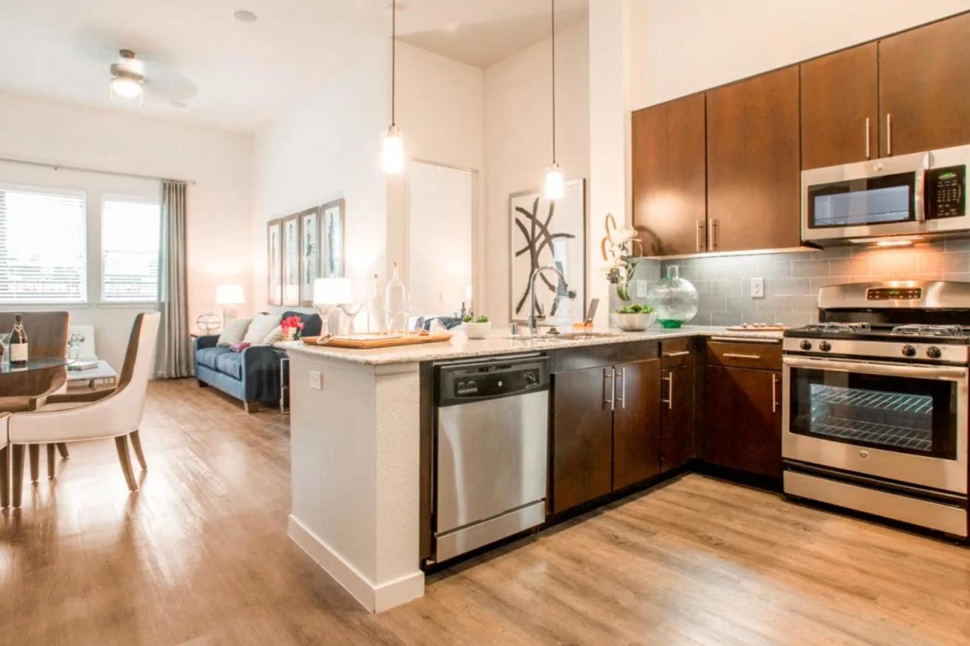 A-class Lavish 2 Bed In Woodland Hills Ca Appartement